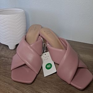 a new day pink sandals Size 10